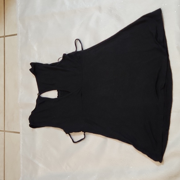Guess Black top size m - Picture 3 of 5